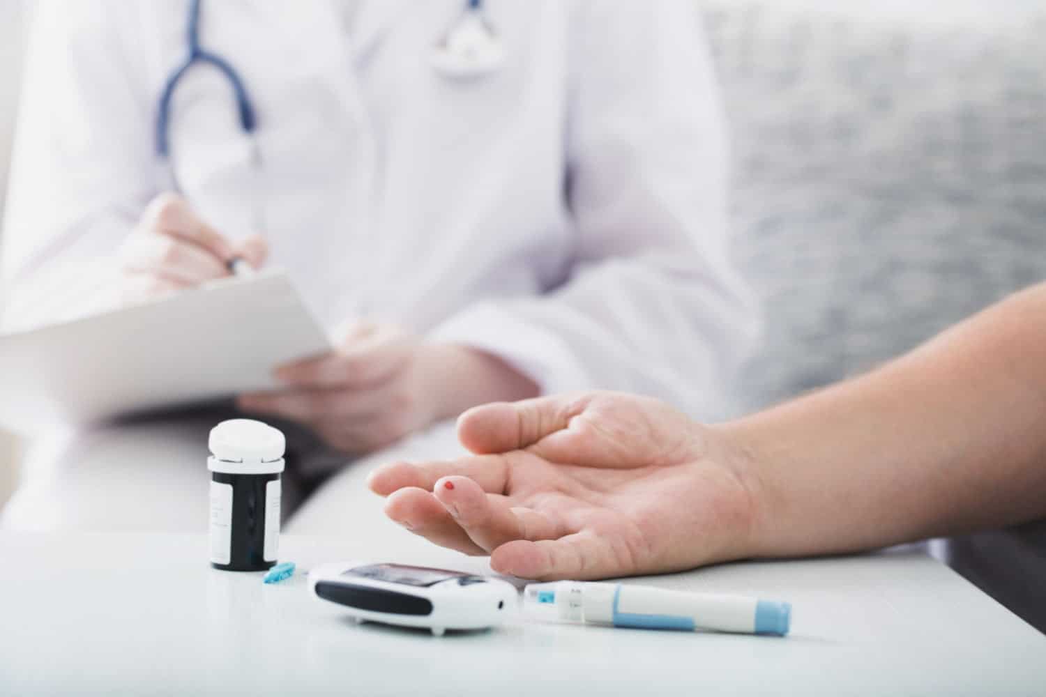 Diabetes / Terapia de luz roja / control