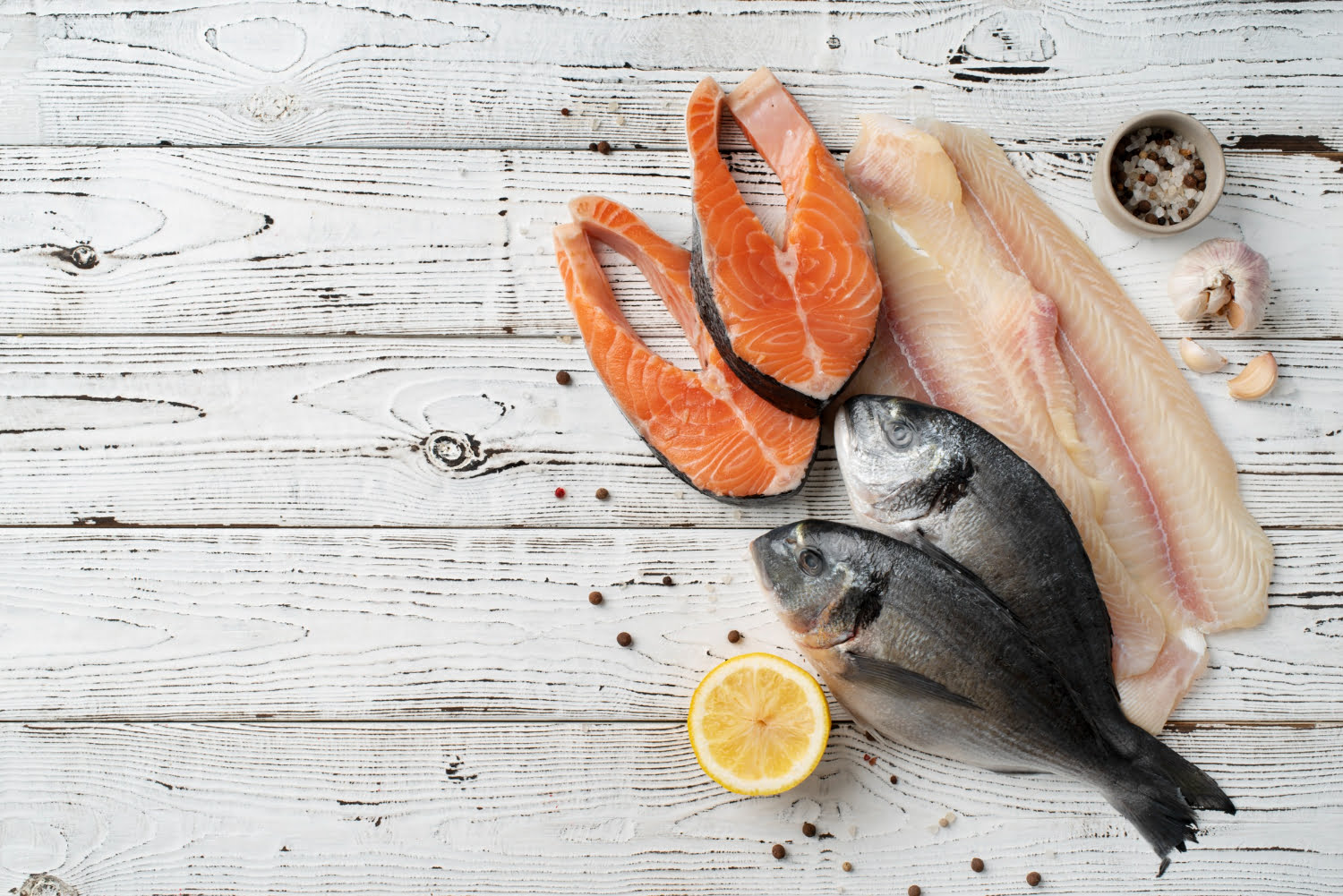 Desmontando el mito de evitar el pescado por el colesterol