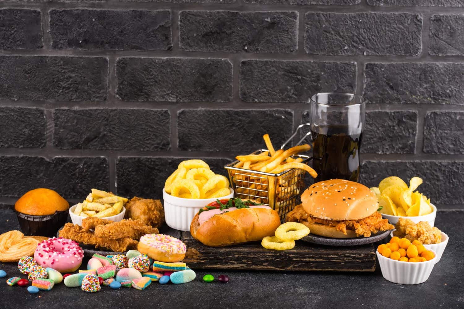 Los alimentos ultra-procesados que más dañan tu salud