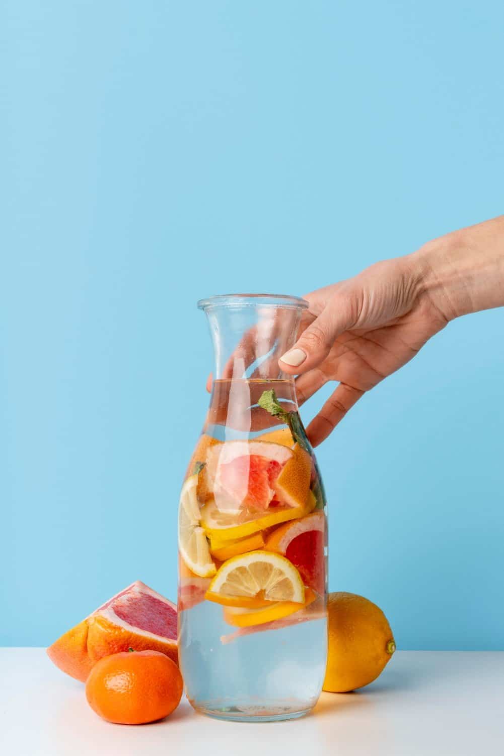 6 ingredientes para agregar al agua y aumentar la hidratación