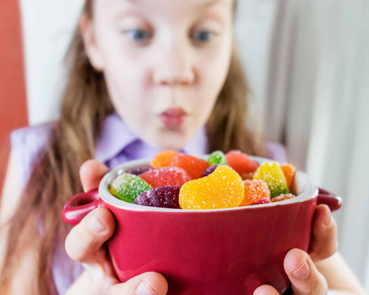 Aimentos infantiles altos en azúcar