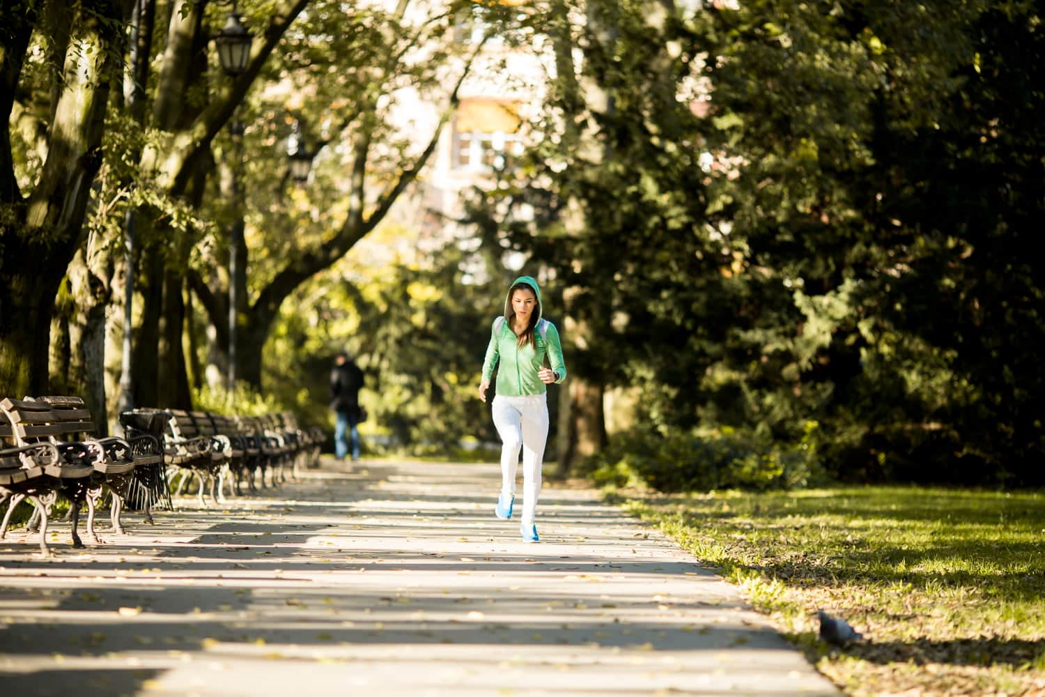 Incluir caminatas en tu rutina matutina