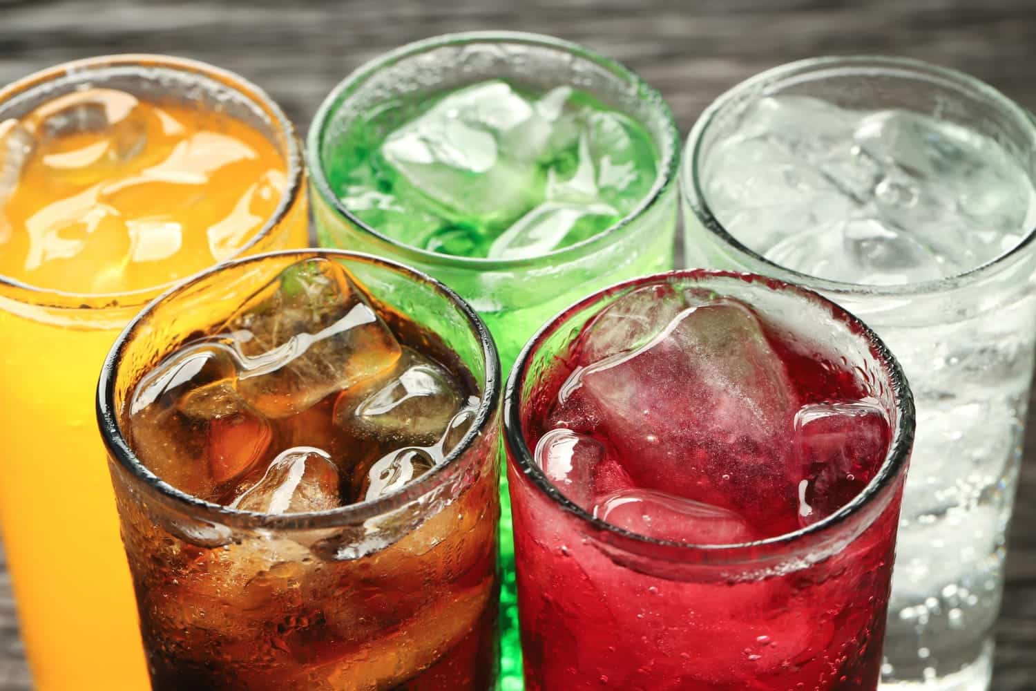 El impacto de los refrescos en los dolores menstruales