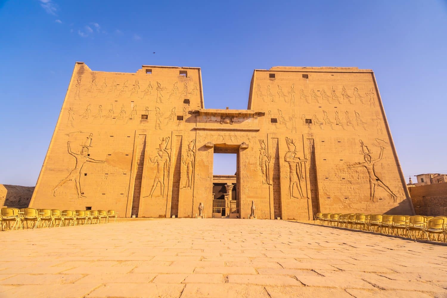 Cirugía, odontología, magia y “homeopatía” en el antiguo Egipto lo que de verdad sabemos