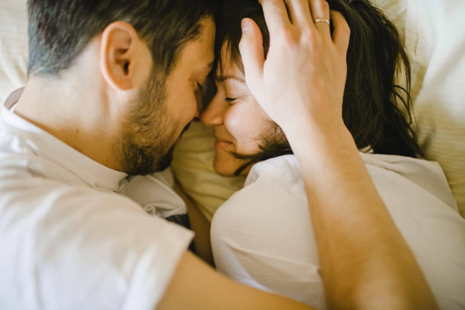 Sexo después de muchos años de relación cómo mantener la chispa sin presión