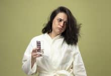 mujer con hormonas desequilibradas